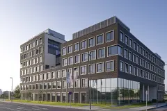 Office-Building Köln Cubus - External wall insulation system StoTherm Vario with StoBrick