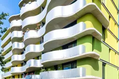 sheen, vibrant yellow, vibrant green, gradiant colour, coloured facade, colored facade, saturated colours, pastel colours,