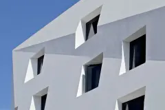 Ventec R folded facade, smooth finish